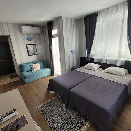 Guest House Taligarov Pomorie Eksteriør billede