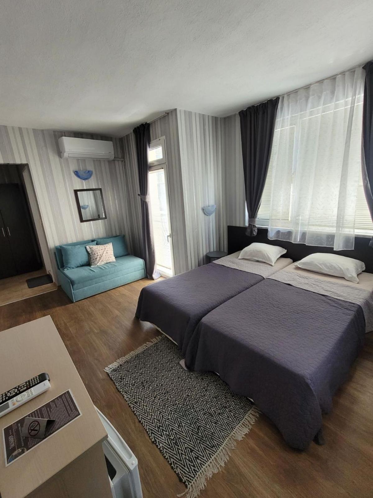 Guest House Taligarov Pomorie Eksteriør billede